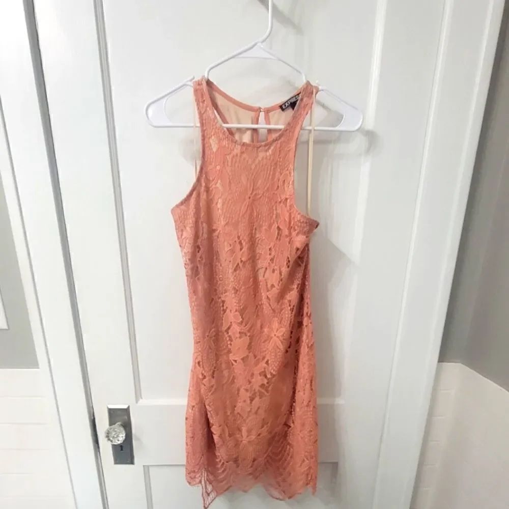 Express  peach lace midi dress with cream slip built in. Sz small